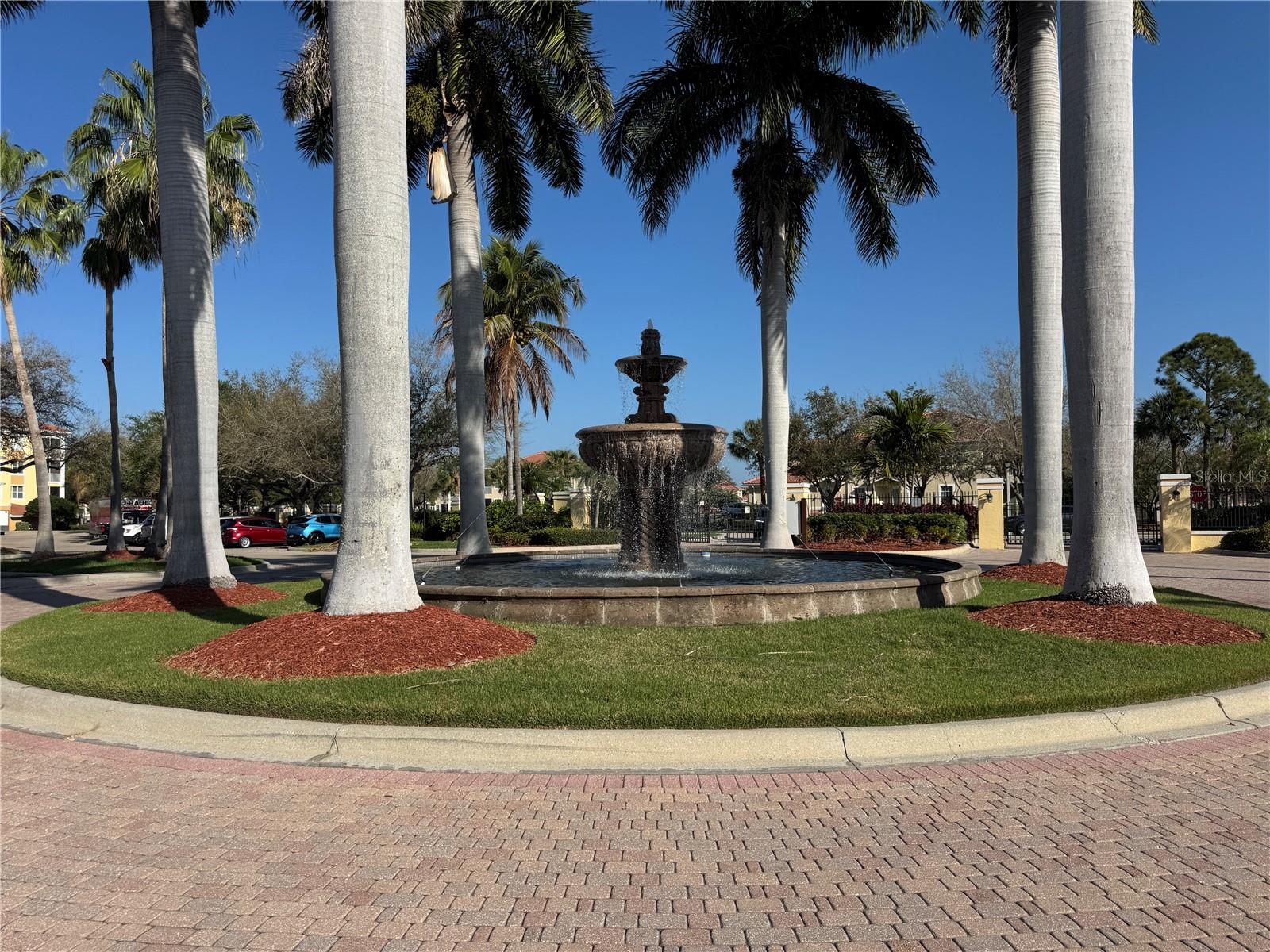 FOUNTAIN COURT PH 04 - Residential