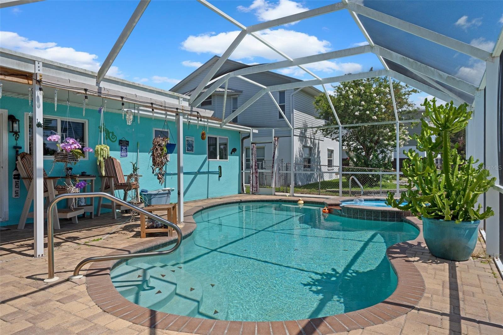 HERNANDO BEACH - Residential