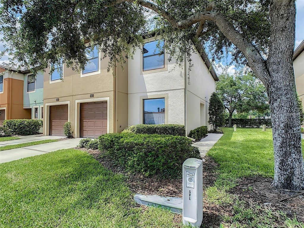Photo of 2417 Hibiscus Bay Lane, Brandon, FL 33511 (MLS # O6364281)