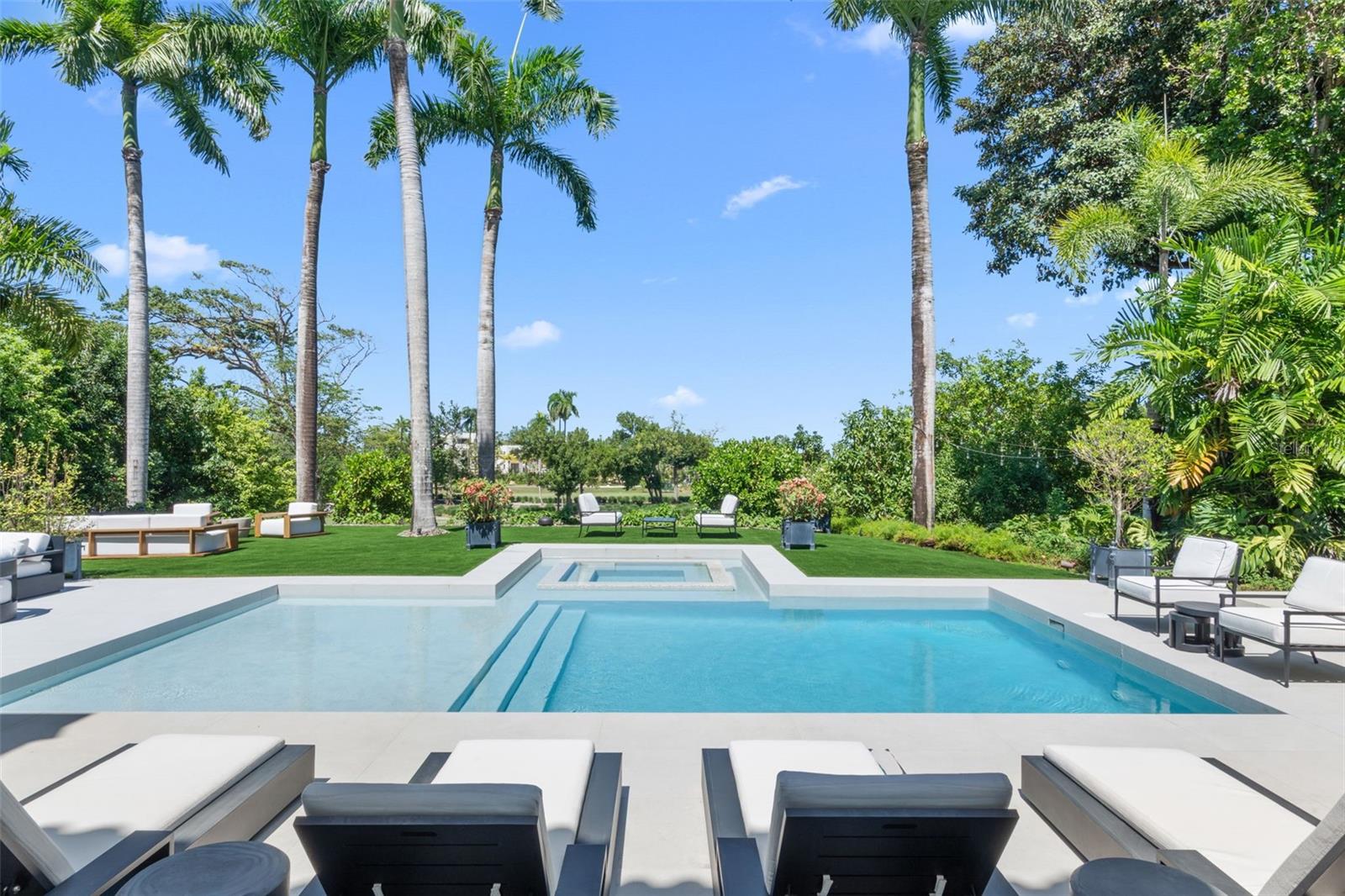 DORADO BEACH EAST - Residential
