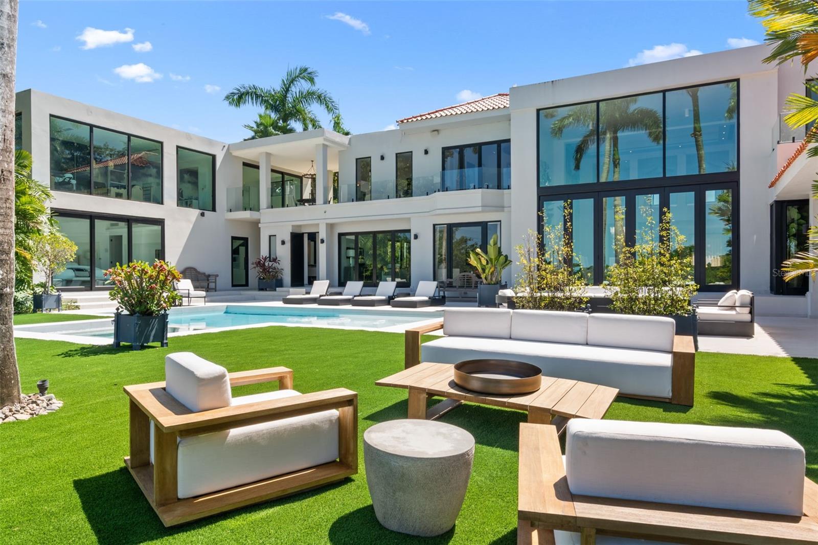 DORADO BEACH EAST - Residential