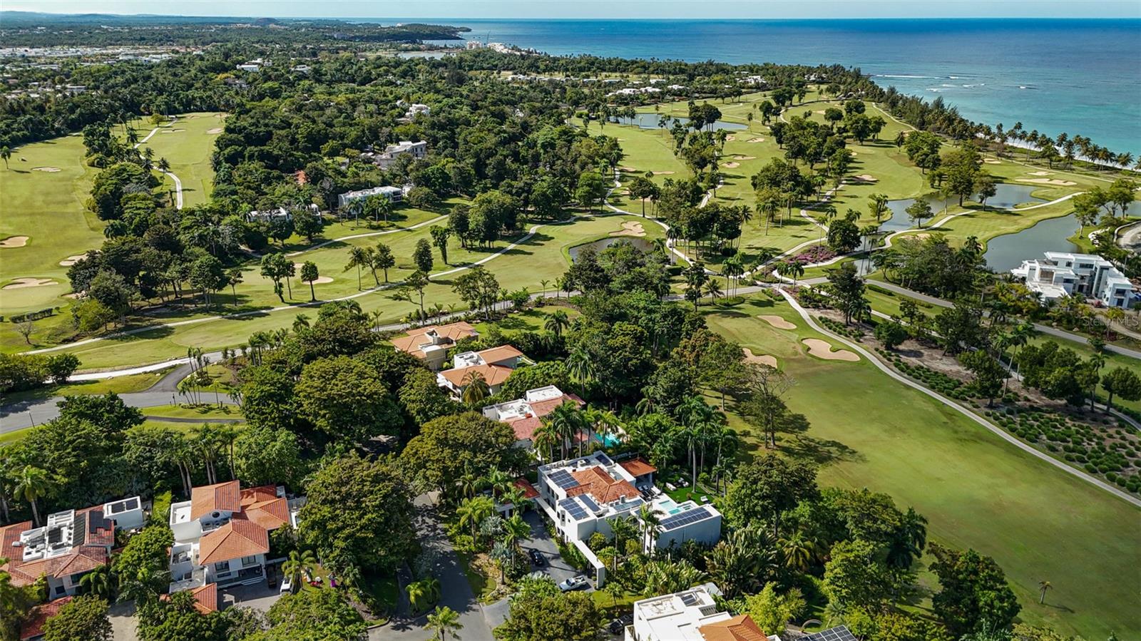 DORADO BEACH EAST - Residential