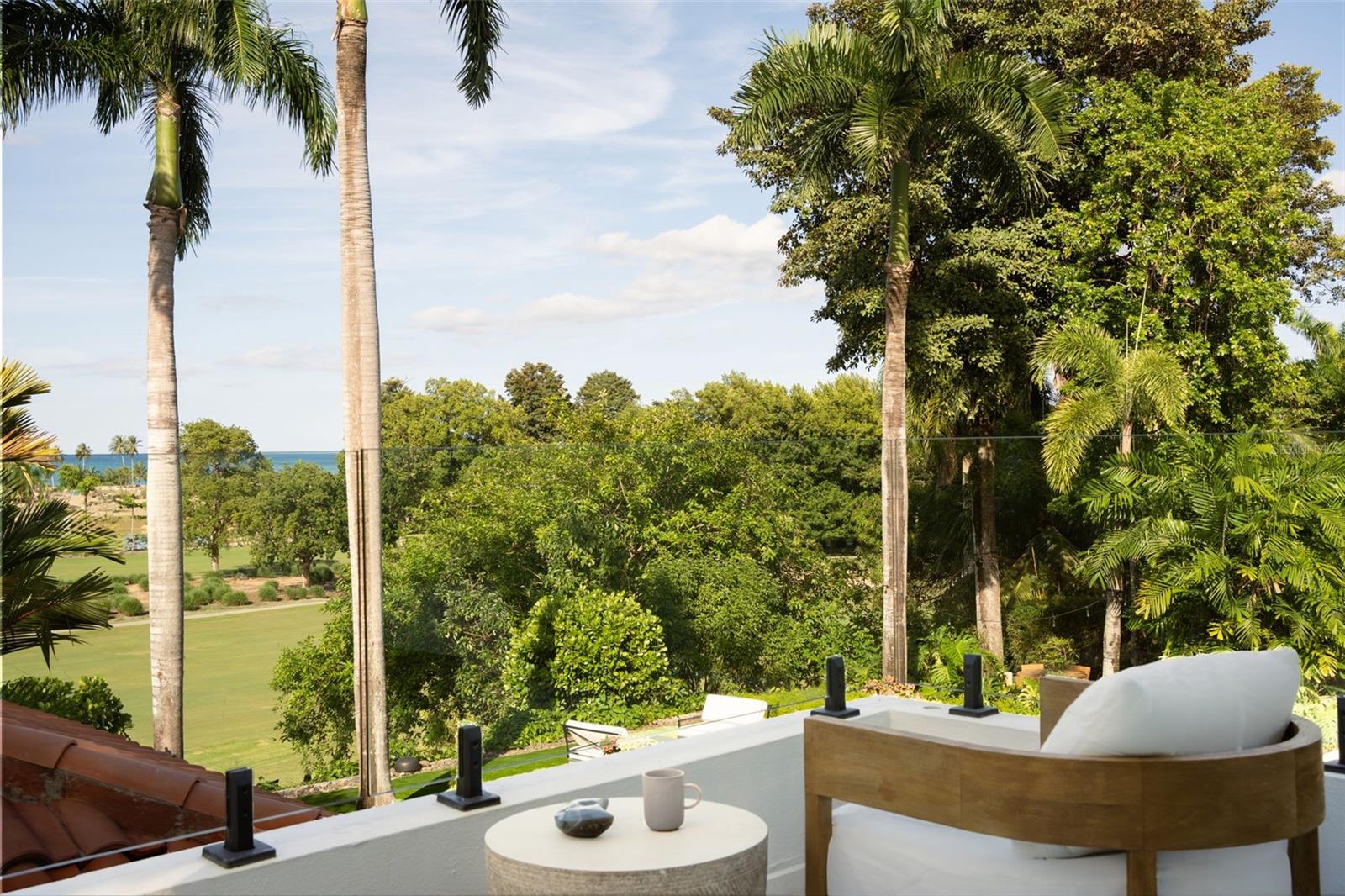 DORADO BEACH EAST - Residential