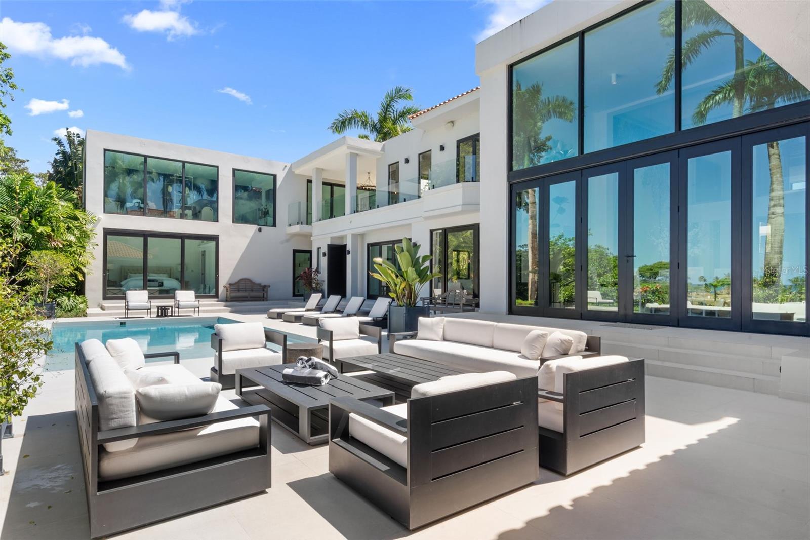 DORADO BEACH EAST - Residential