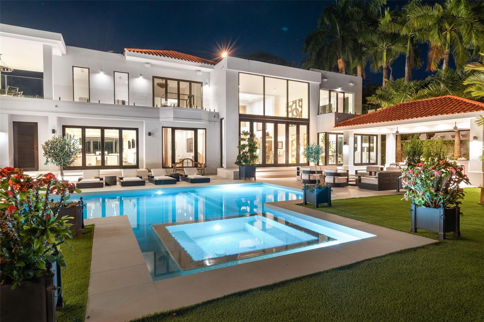 DORADO BEACH EAST - Residential