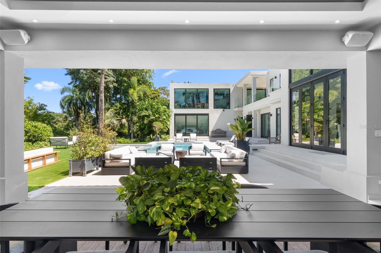 DORADO BEACH EAST - Residential