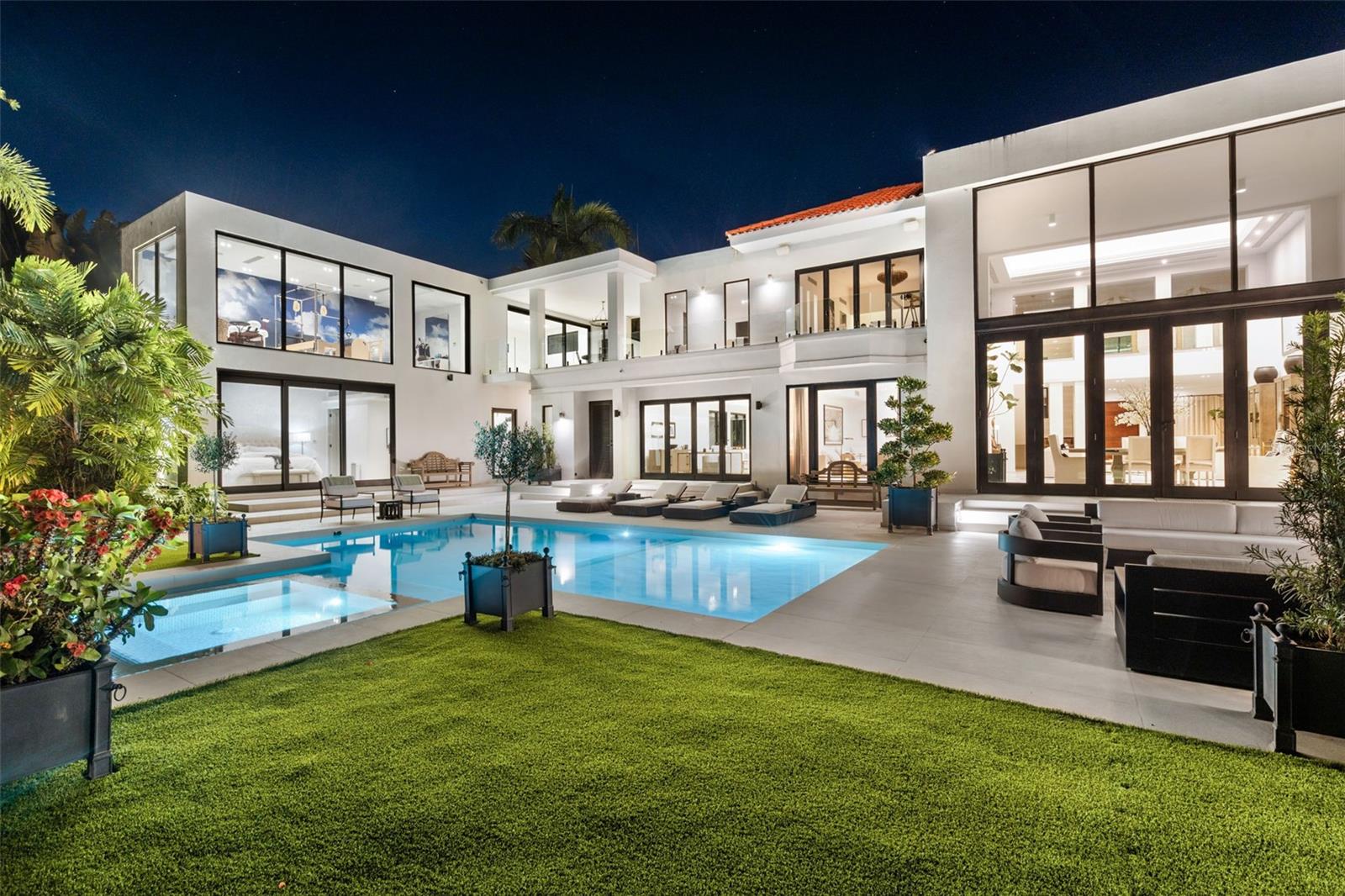 DORADO BEACH EAST - Residential