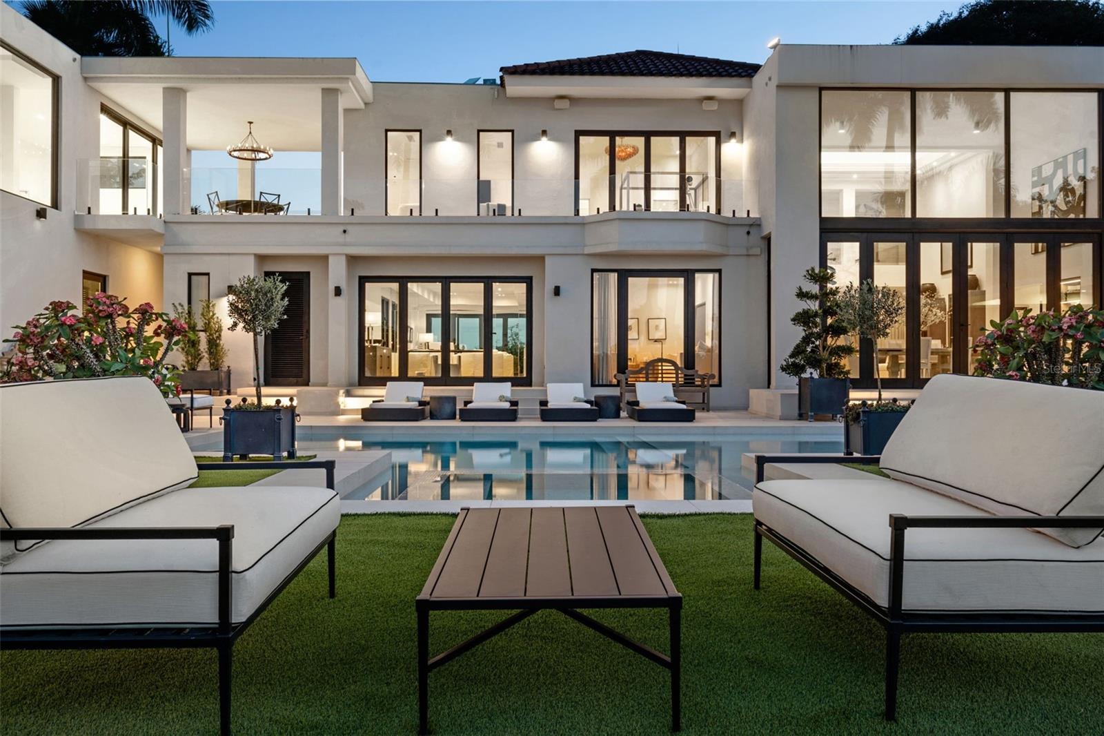 DORADO BEACH EAST - Residential