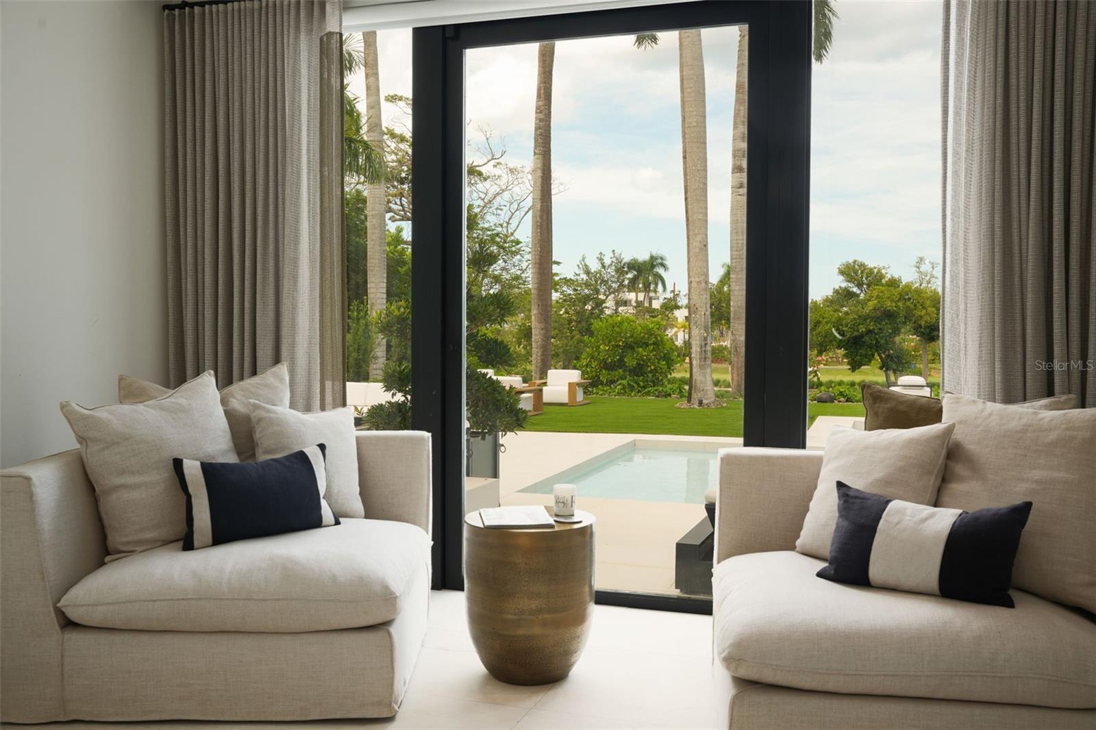 DORADO BEACH EAST - Residential