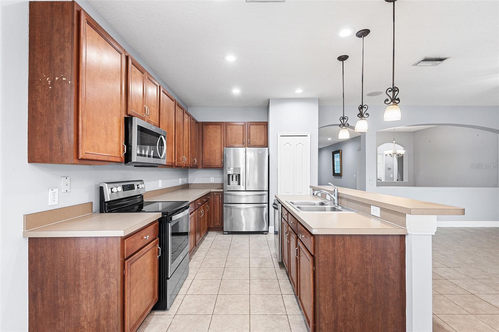 REFLECTIONS - Residential