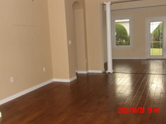1627 VICTORIA GARDENS DRIVE
