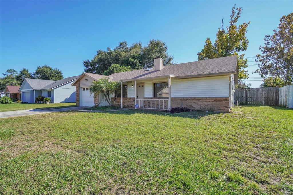 Photo of 7724 Pengrove Pass, Orlando, FL 32835 (MLS # O6382535)