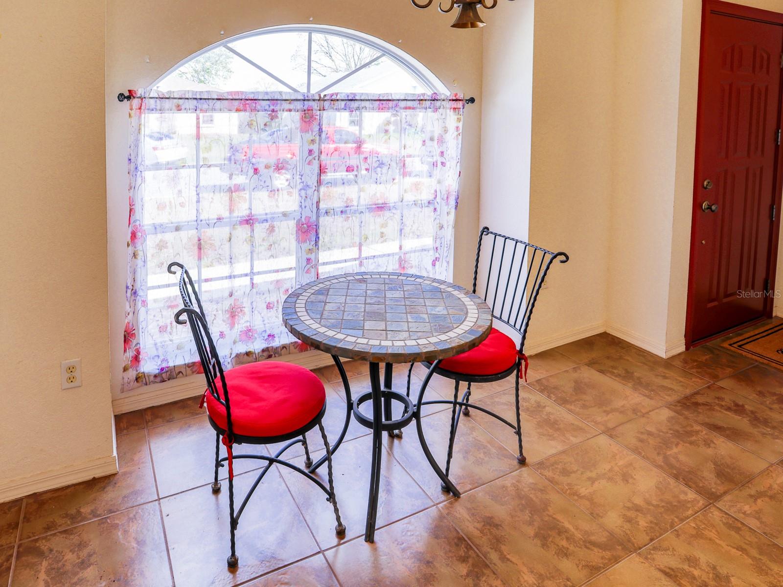 DEVONSHIRE MANOR - Residential