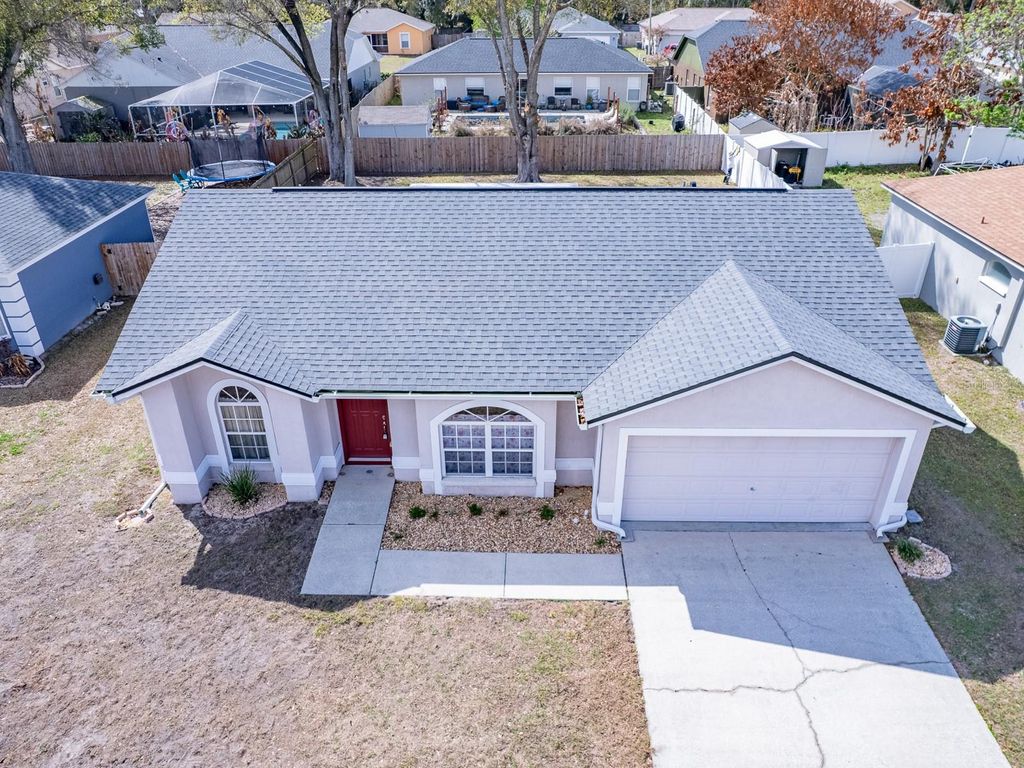 Photo of 8150 E Oakhurst Boulevard, Lakeland, FL 33810 (MLS # L4960080)