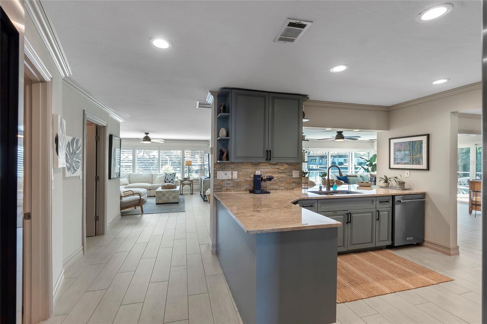 SIESTAS BAYSIDE WATERSIDE EAST - Residential