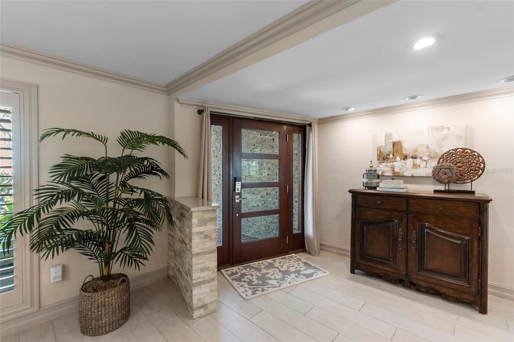 Photo of 518 Venice Lane, Sarasota, FL 34242 (MLS # A4672419)