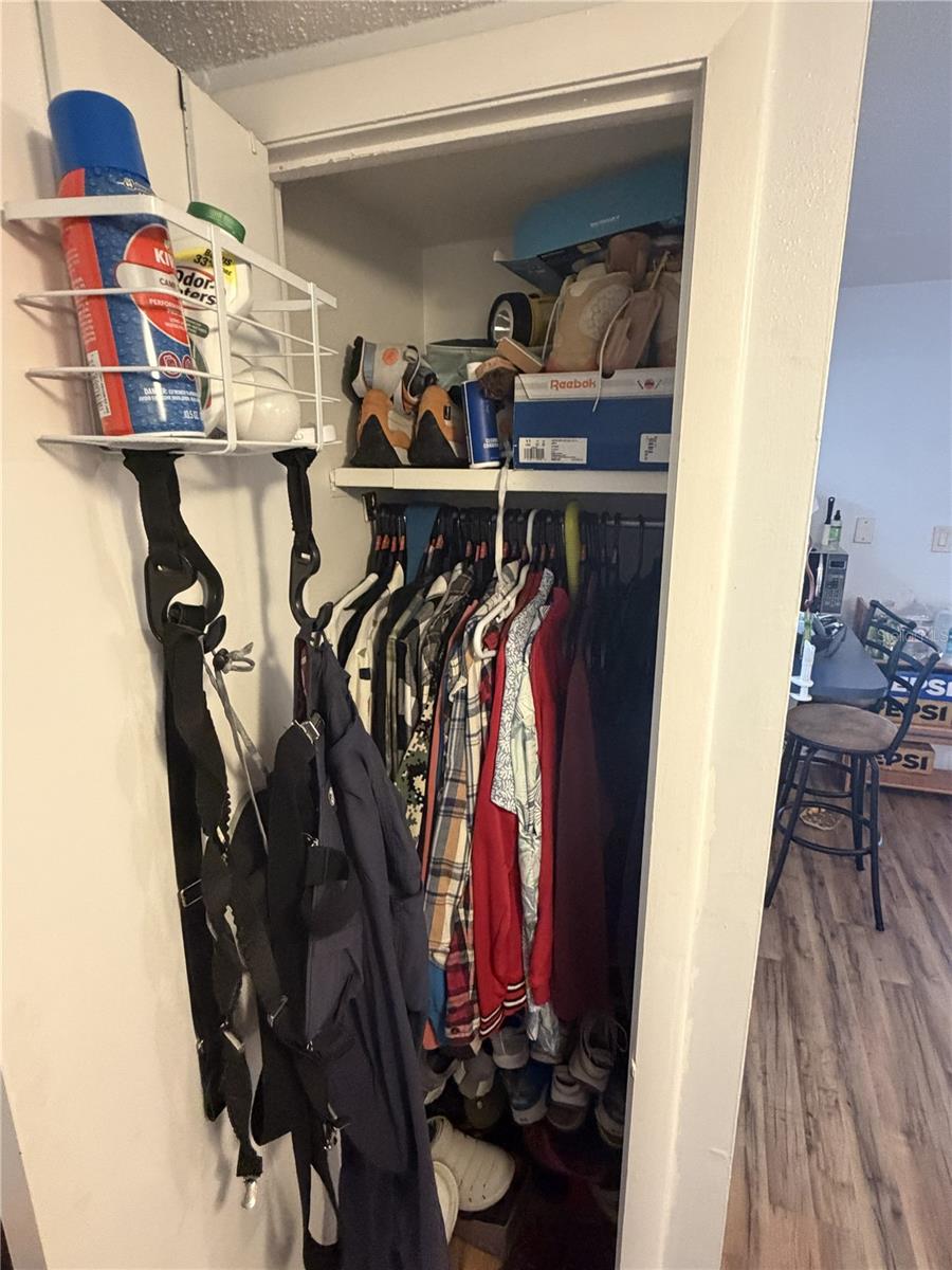 JAMESTOWN CONDO - Residential