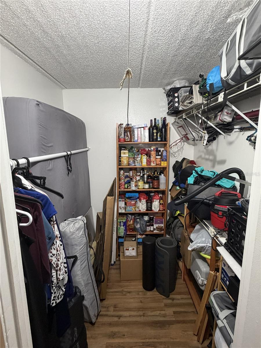 JAMESTOWN CONDO - Residential