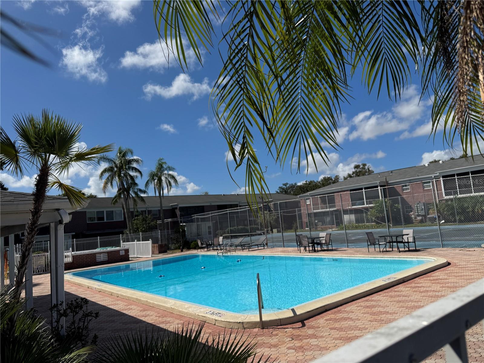 JAMESTOWN CONDO - Residential