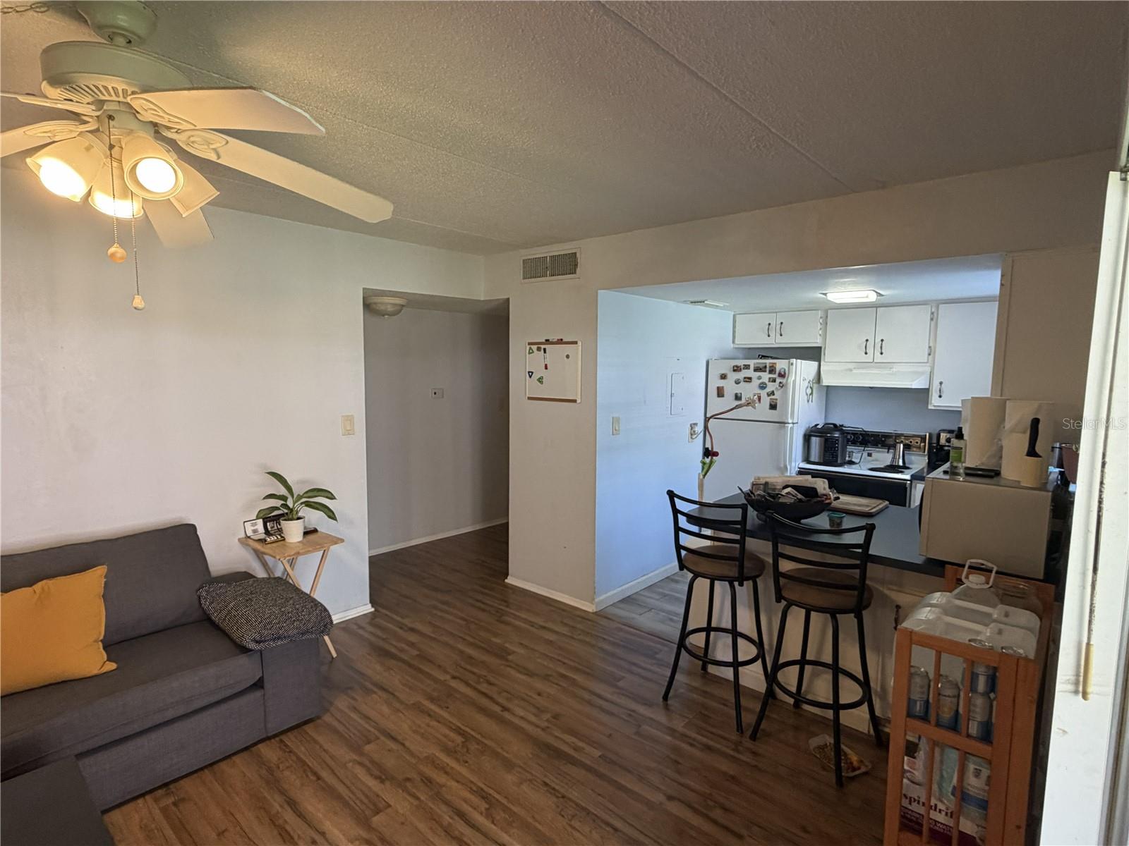 JAMESTOWN CONDO - Residential