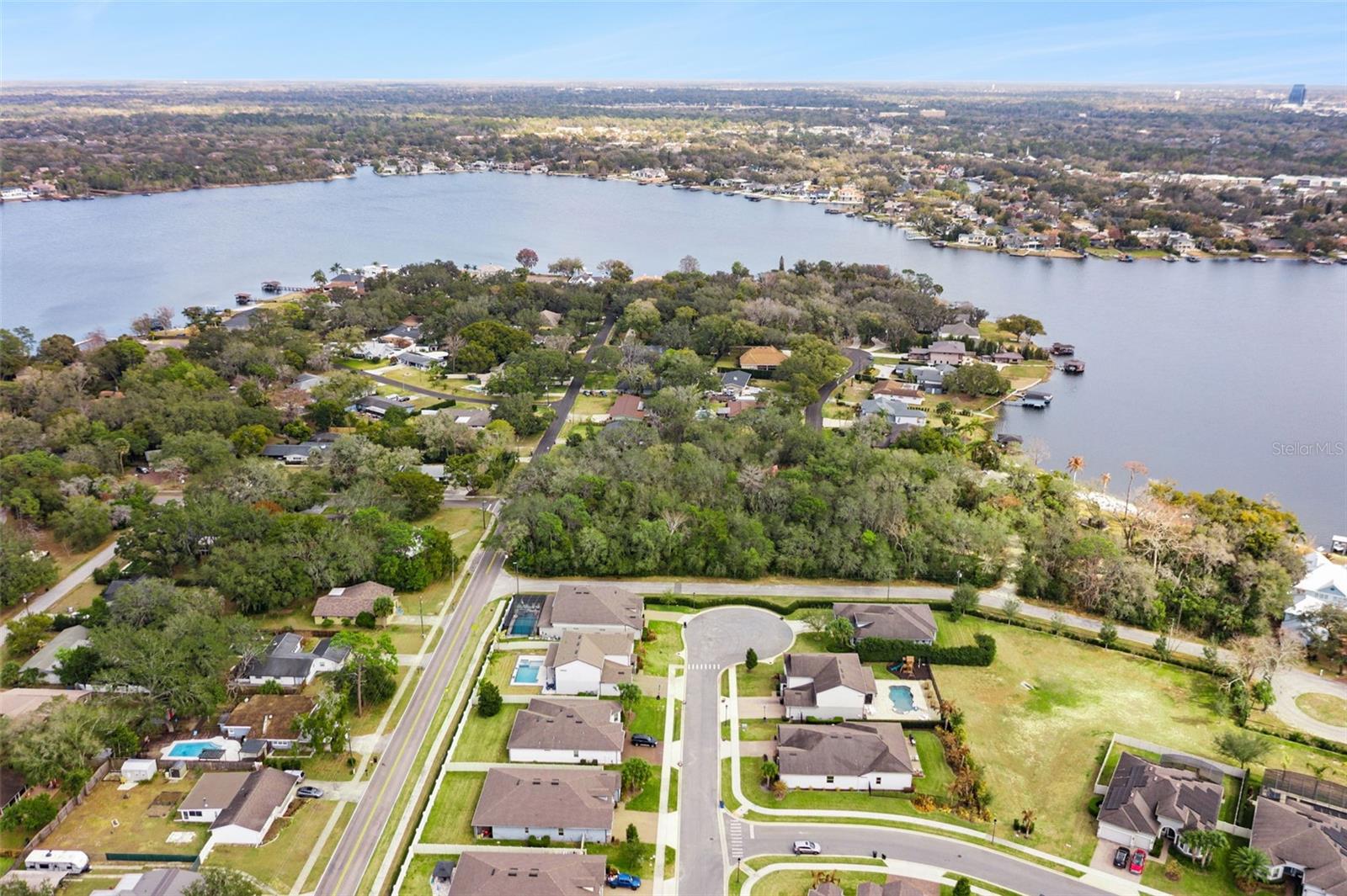 RETREAT AT LAKE BRANTLEY - Residential