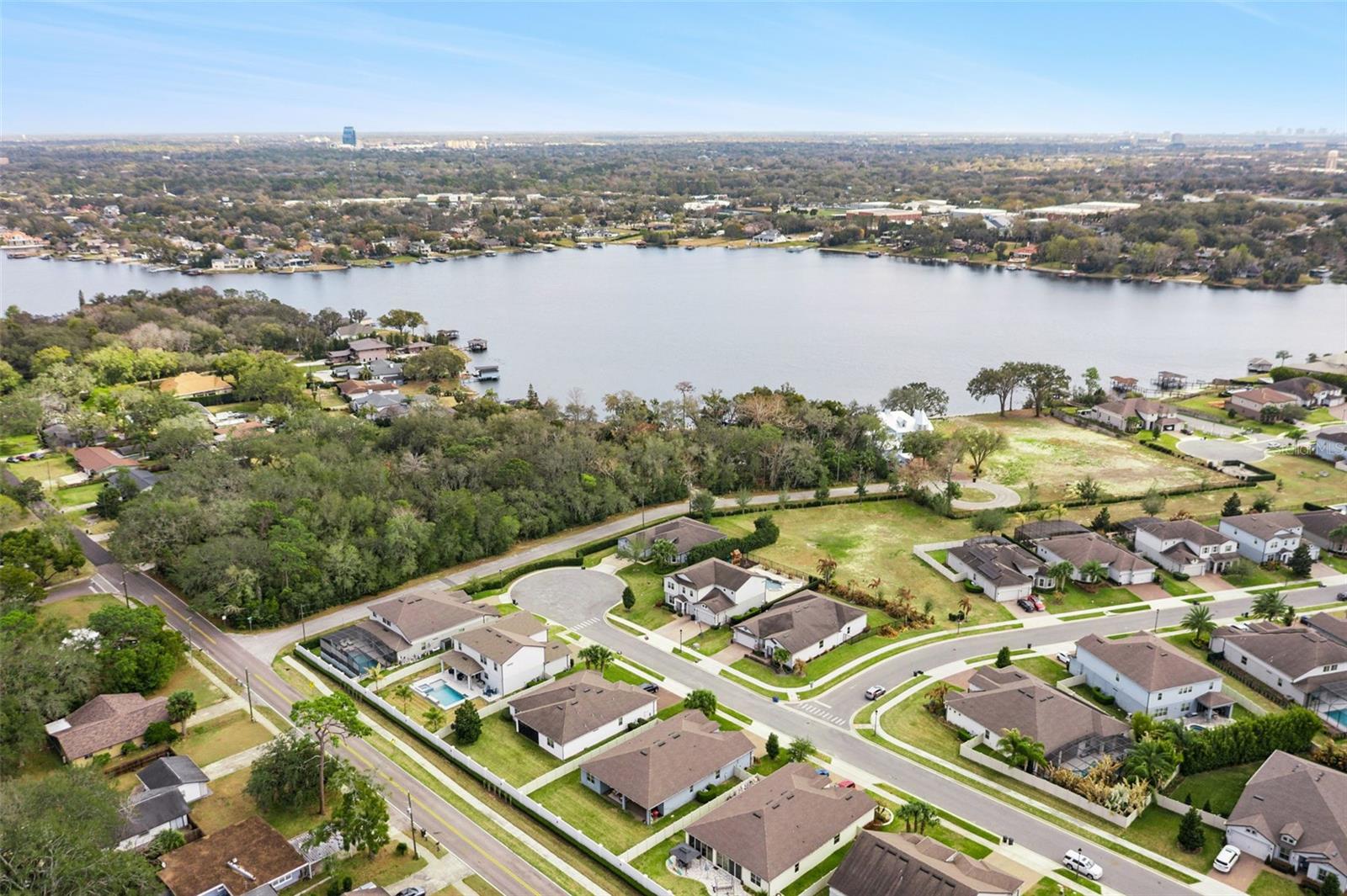 RETREAT AT LAKE BRANTLEY - Residential