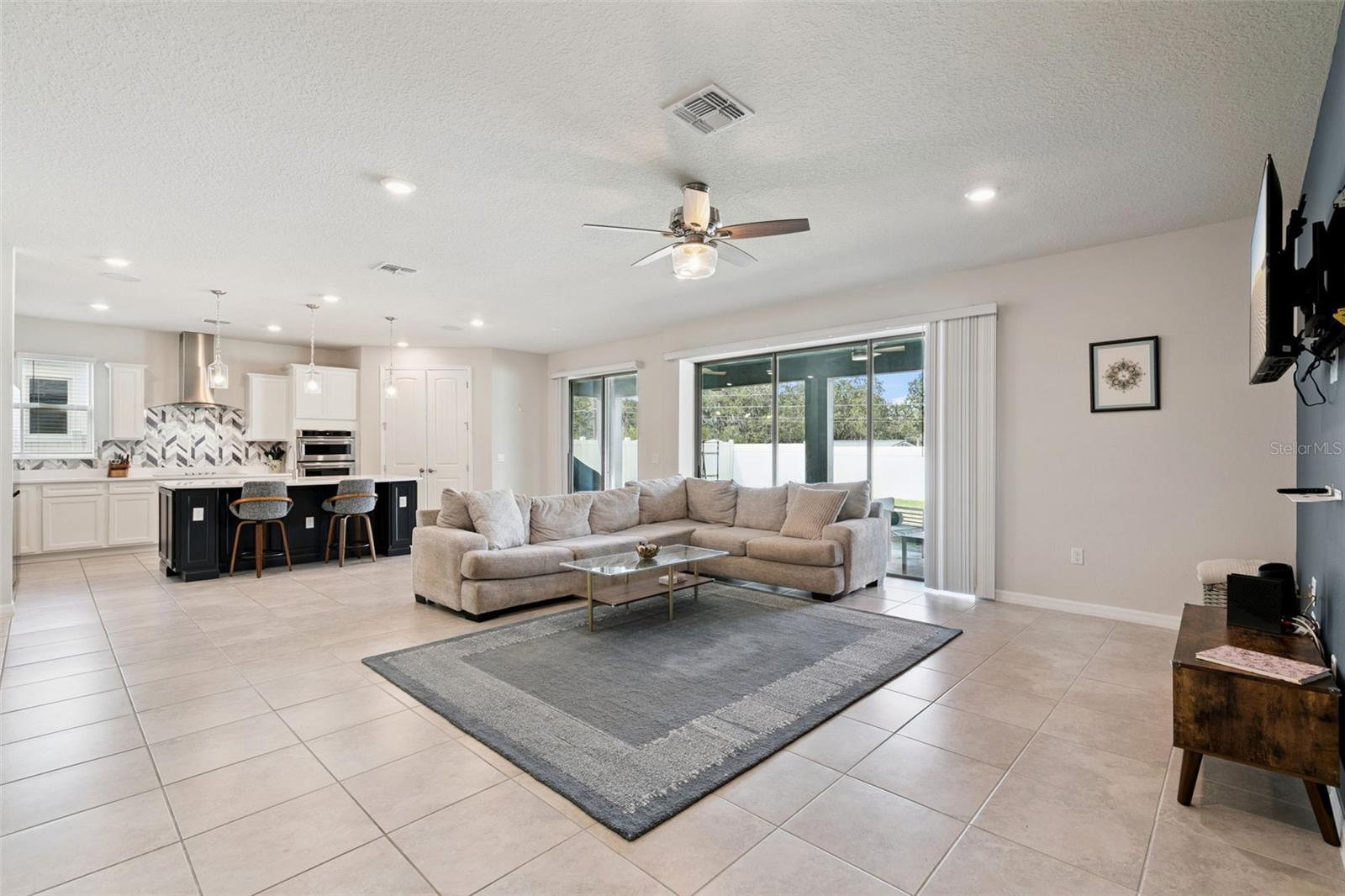 RETREAT AT LAKE BRANTLEY - Residential