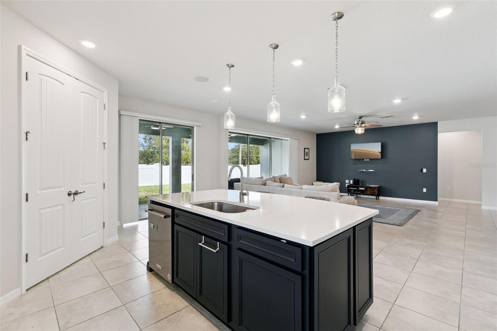 RETREAT AT LAKE BRANTLEY - Residential