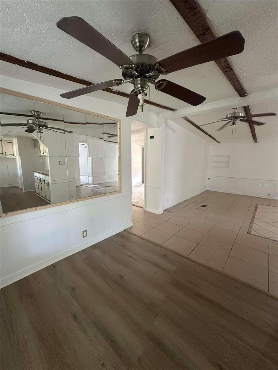 BELLEVIEW HILLS MANOR - Residential