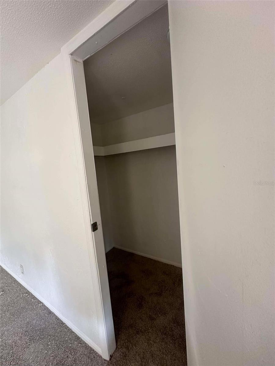 BELLEVIEW HILLS MANOR - Residential