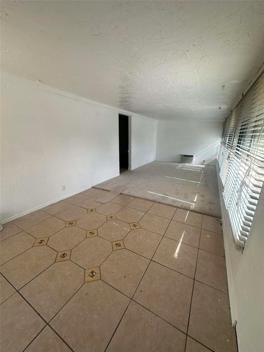 BELLEVIEW HILLS MANOR - Residential