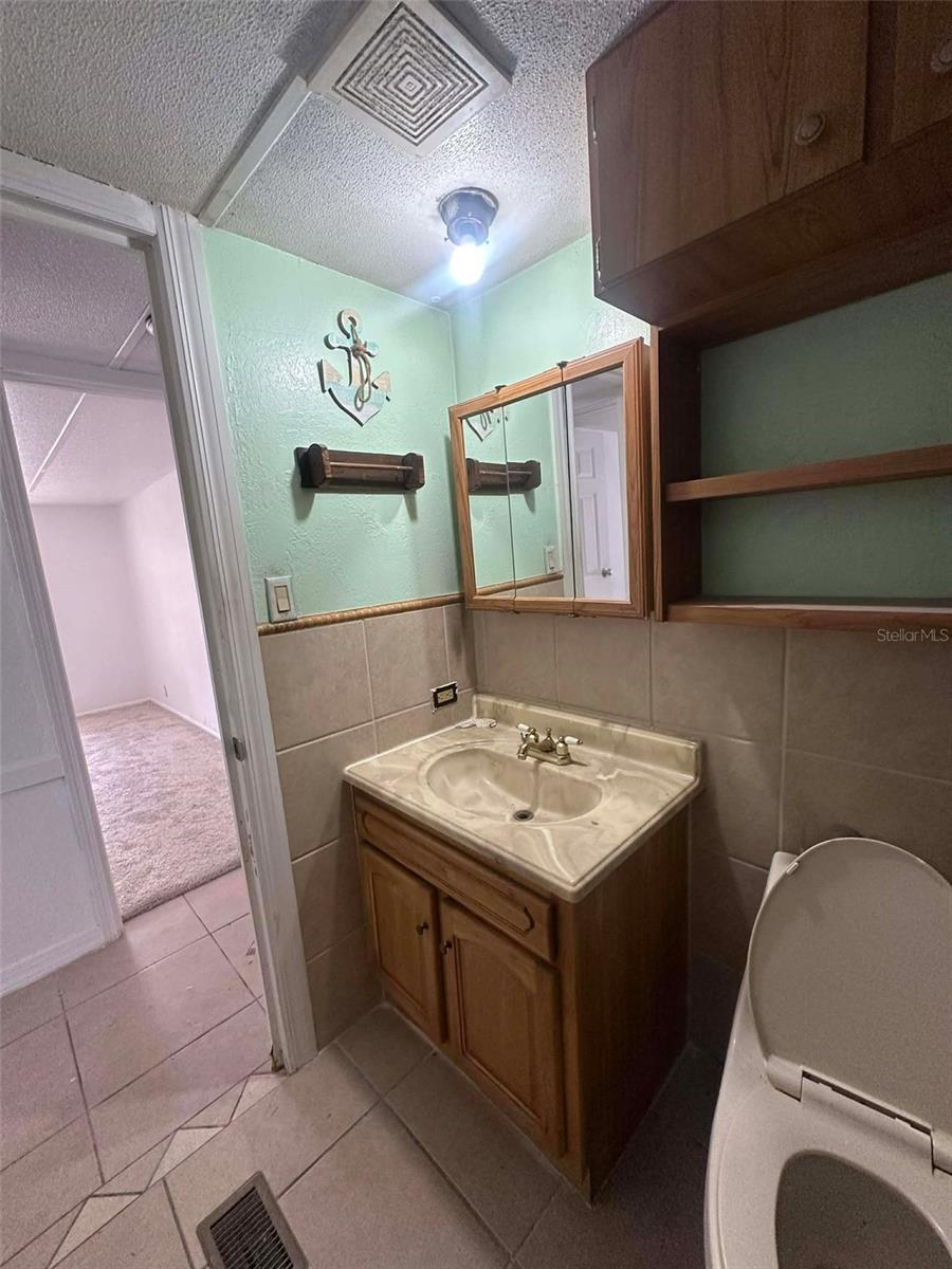 BELLEVIEW HILLS MANOR - Residential