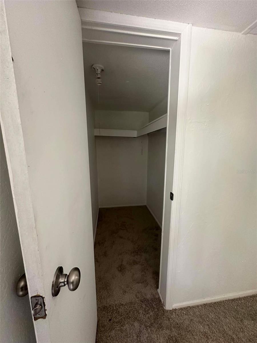 BELLEVIEW HILLS MANOR - Residential