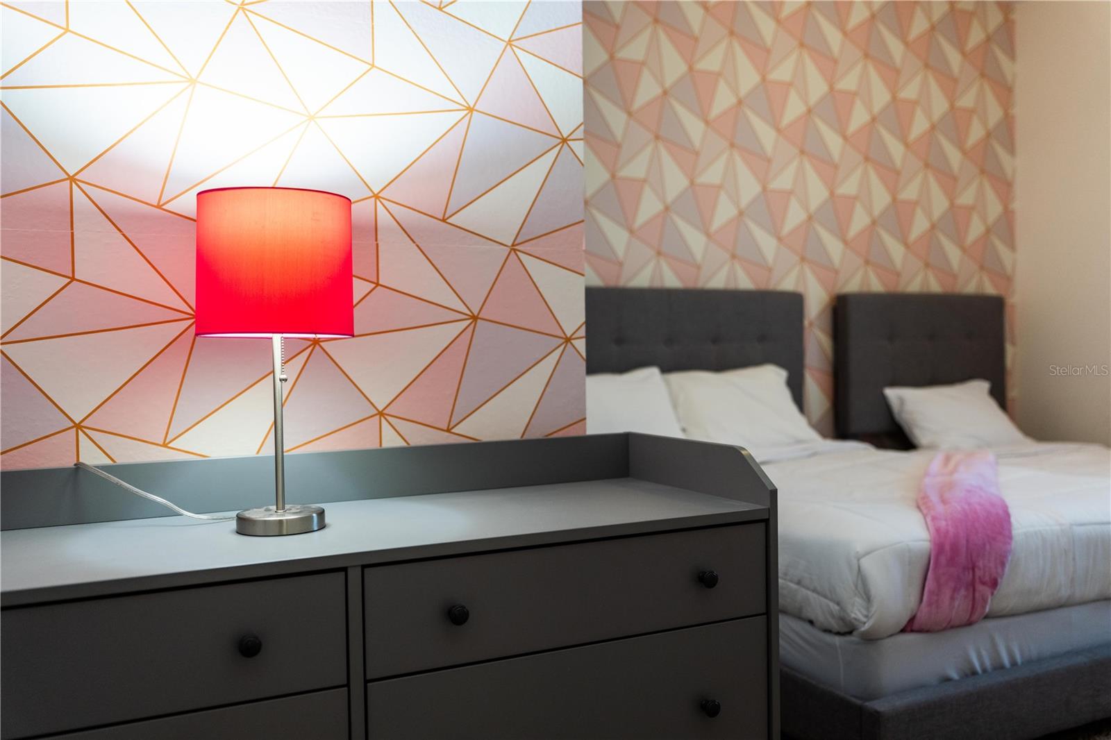 NARCOOSSEE VILLAGE PH 2 - Residential Lease