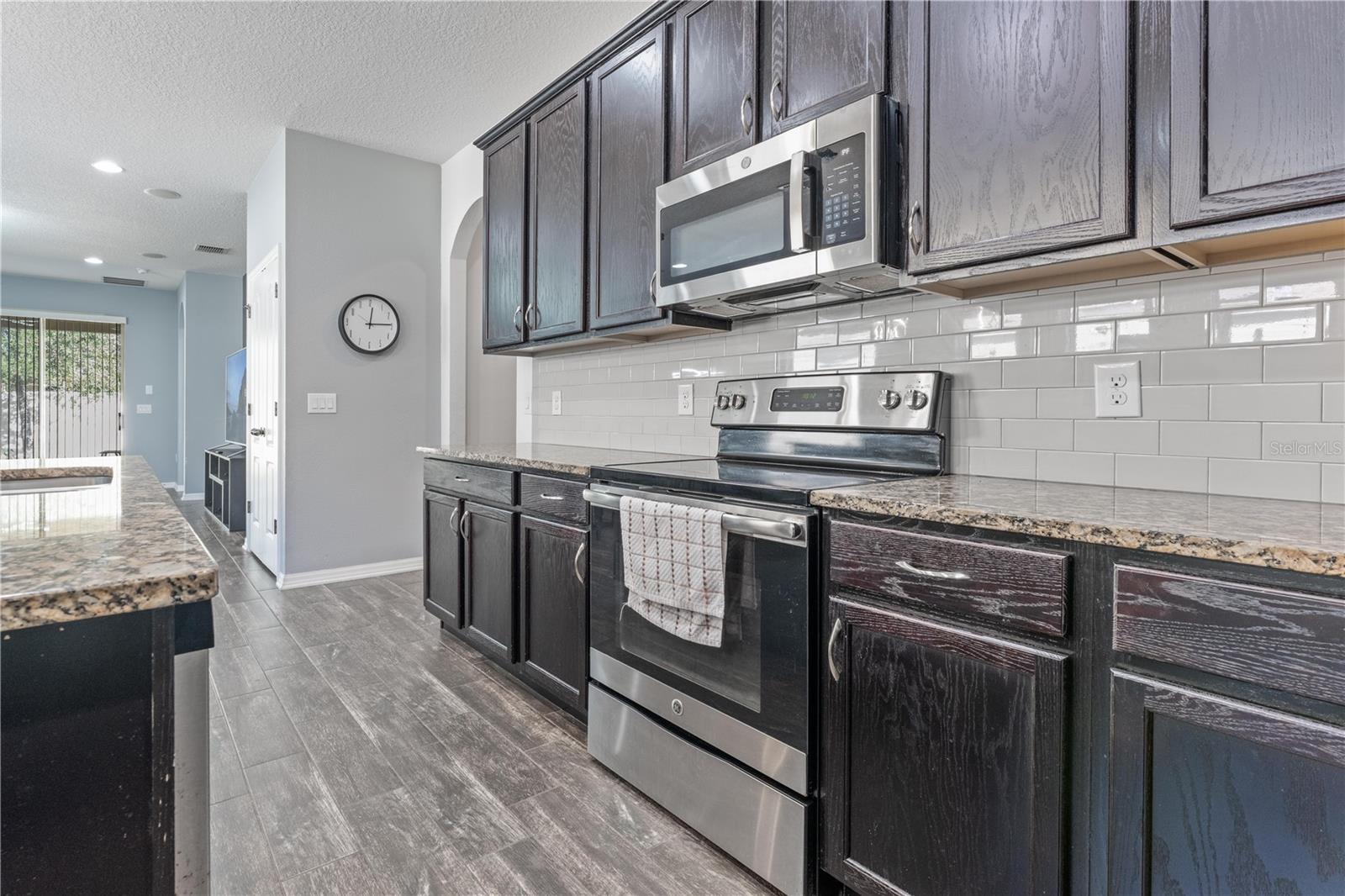 NARCOOSSEE VILLAGE PH 2 - Residential Lease