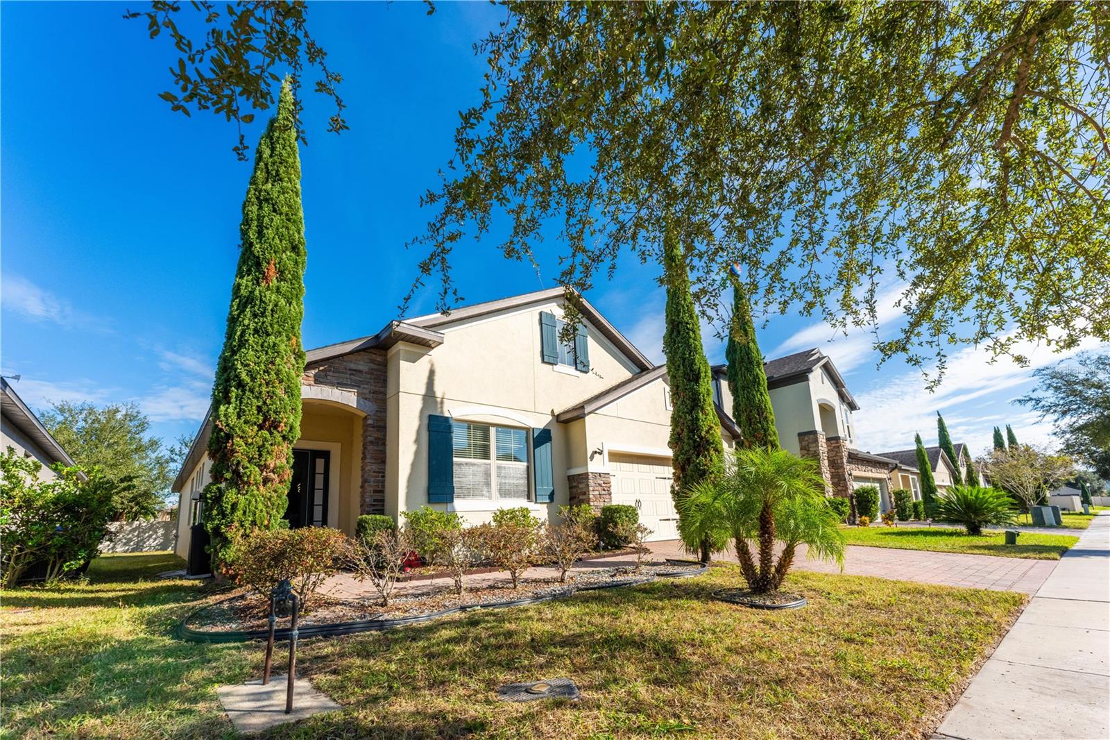 NARCOOSSEE VILLAGE PH 2 - Residential Lease