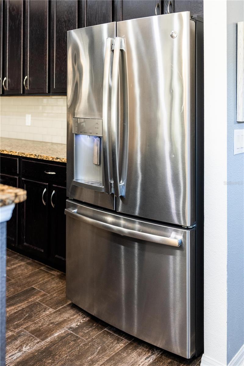 NARCOOSSEE VILLAGE PH 2 - Residential Lease