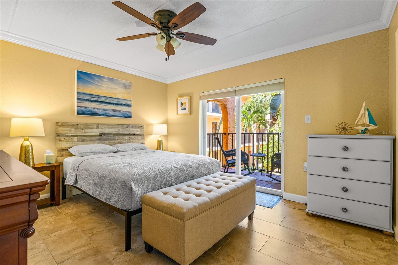 BOCA SHORES CONDO - Residential Lease