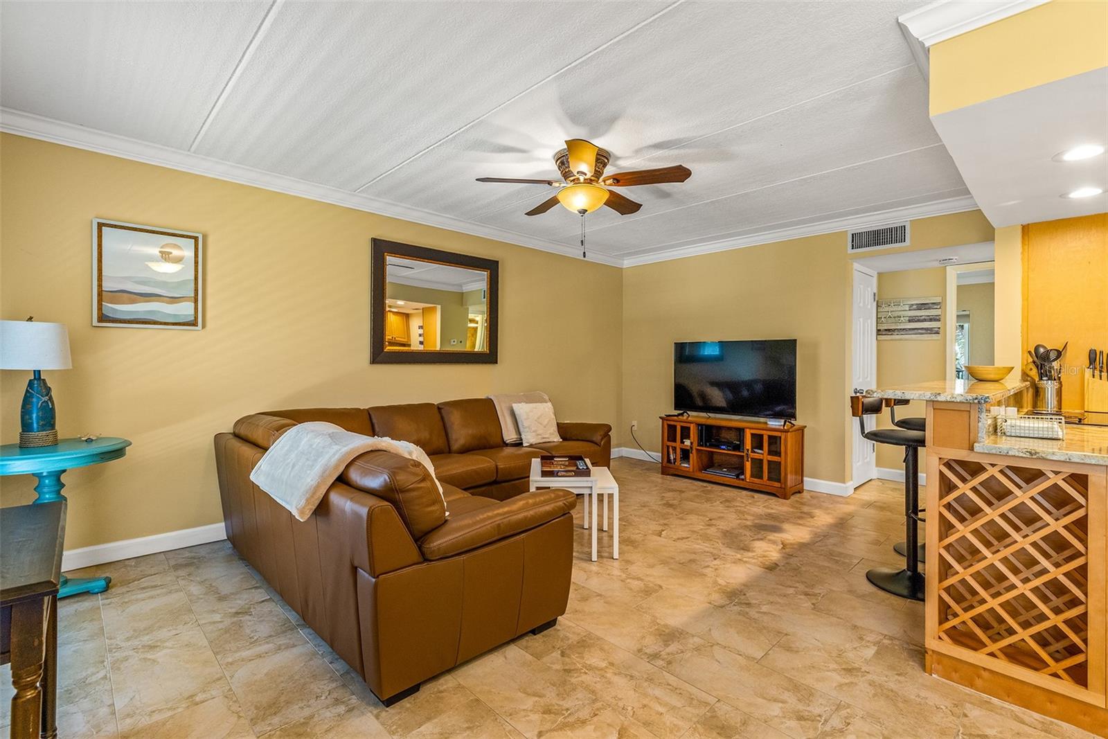 BOCA SHORES CONDO - Residential Lease