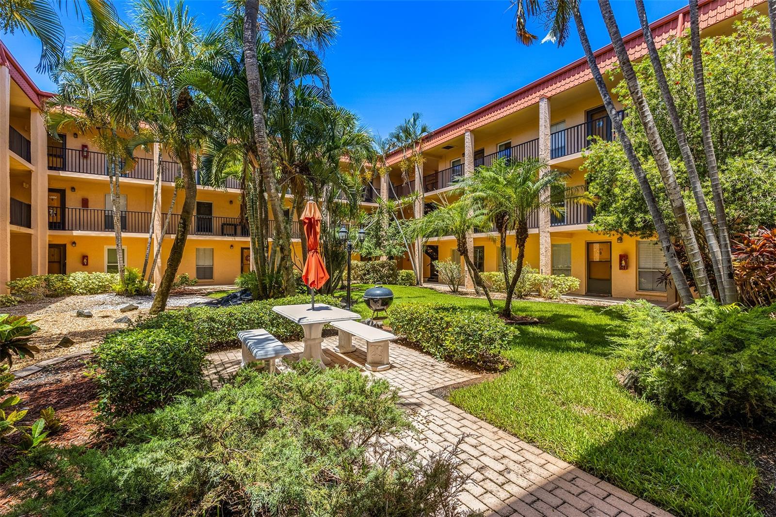 BOCA SHORES CONDO - Residential Lease
