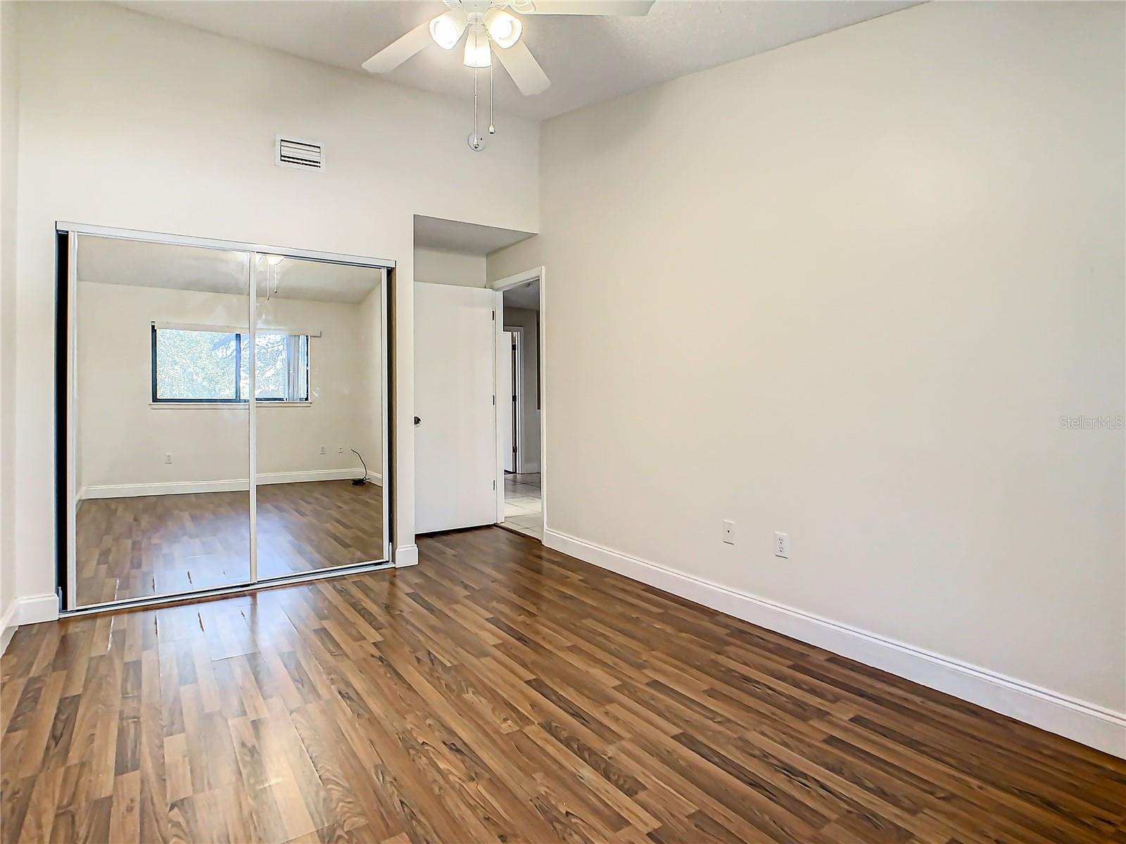 SUNRIDGE 2 - Residential Lease