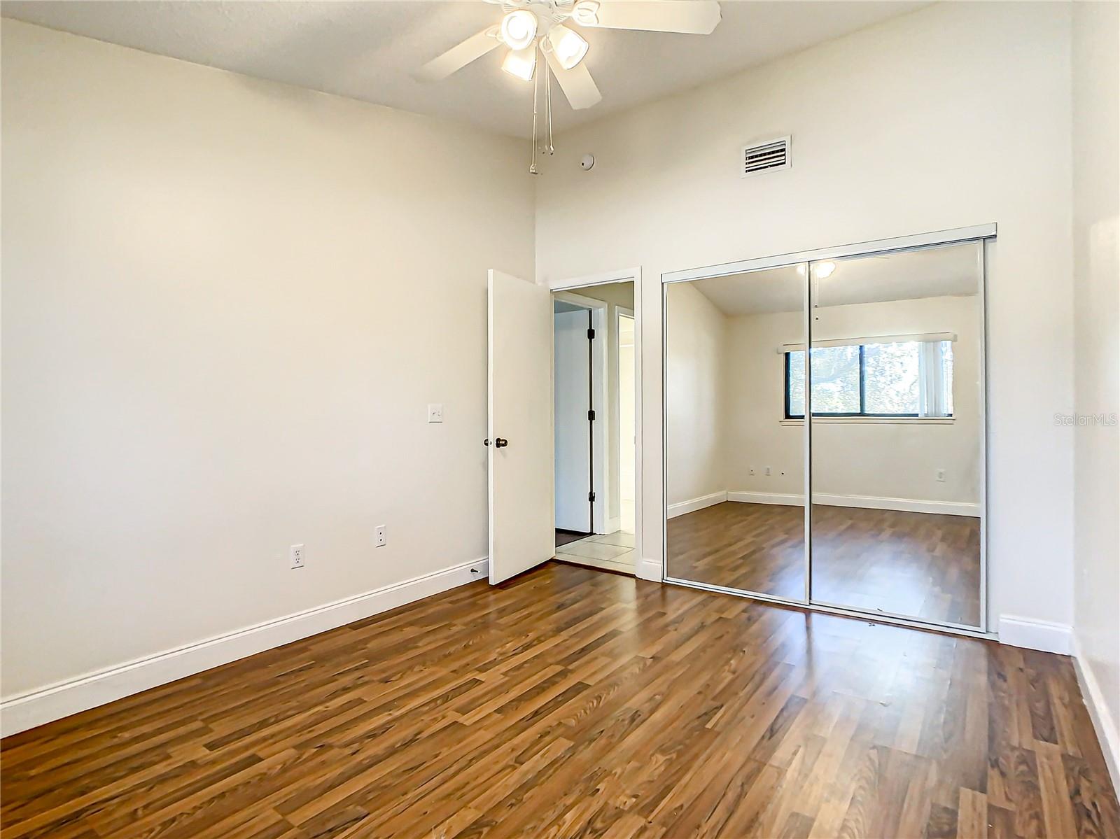 SUNRIDGE 2 - Residential Lease