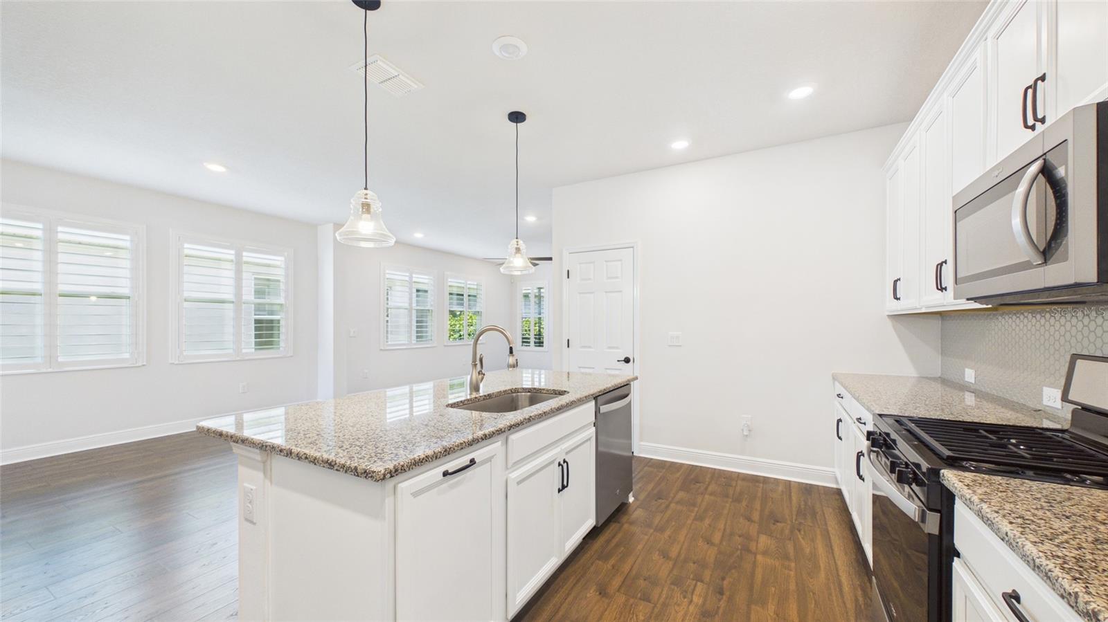 FISHHAWK RANCH WEST PH 3A - Residential