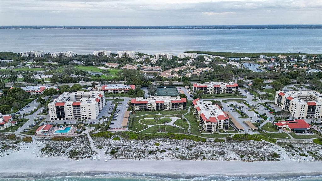 Photo of 2045 Gulf Of Mexico Drive #M1-511, Longboat Key, FL 34228 (MLS # A4689590)