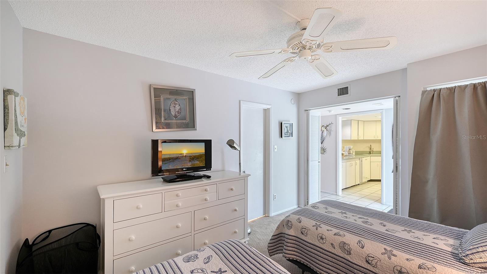 SEAPLACE II - Residential