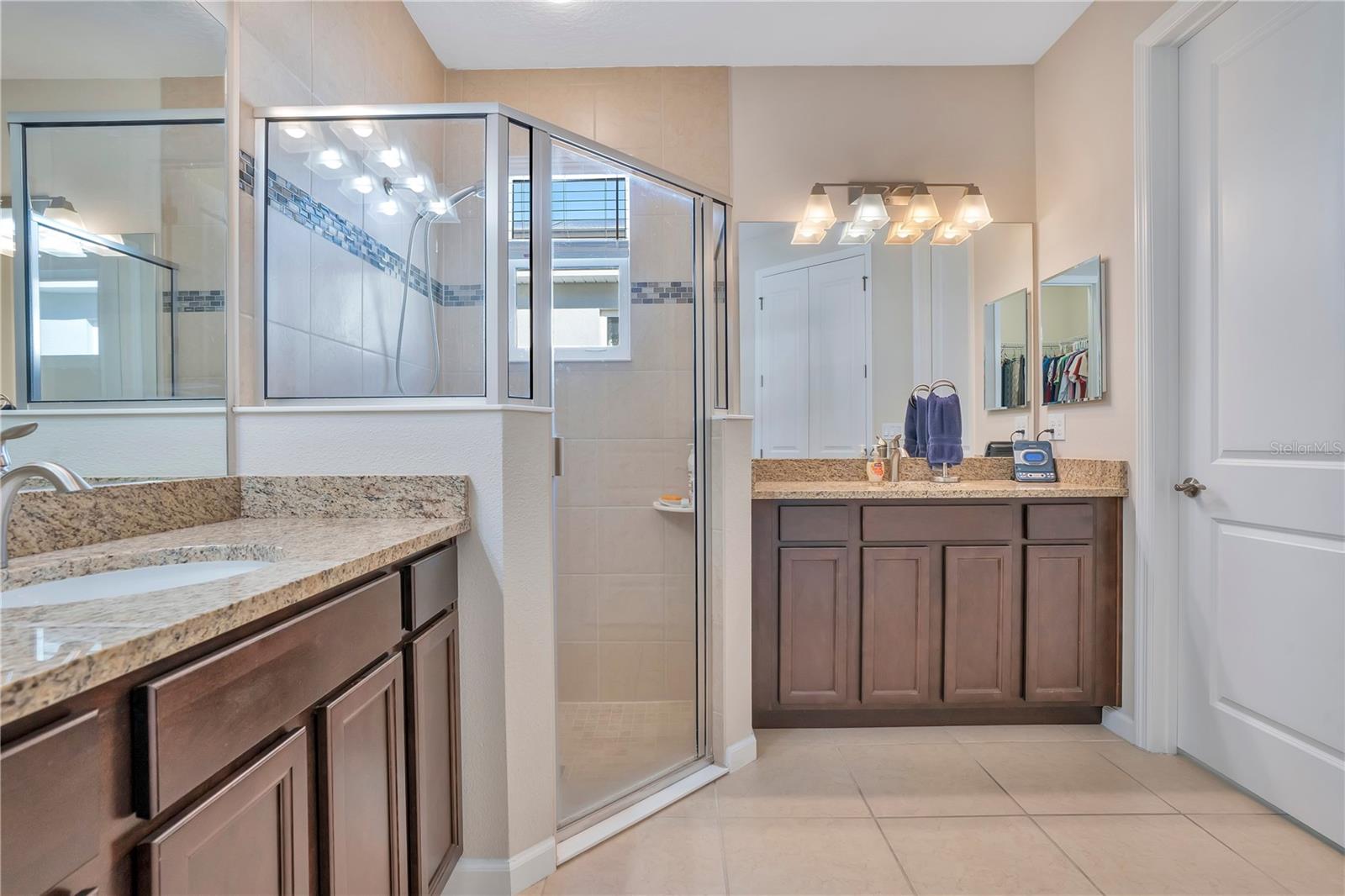 VICTORIA GARDENS PH 6 - Residential