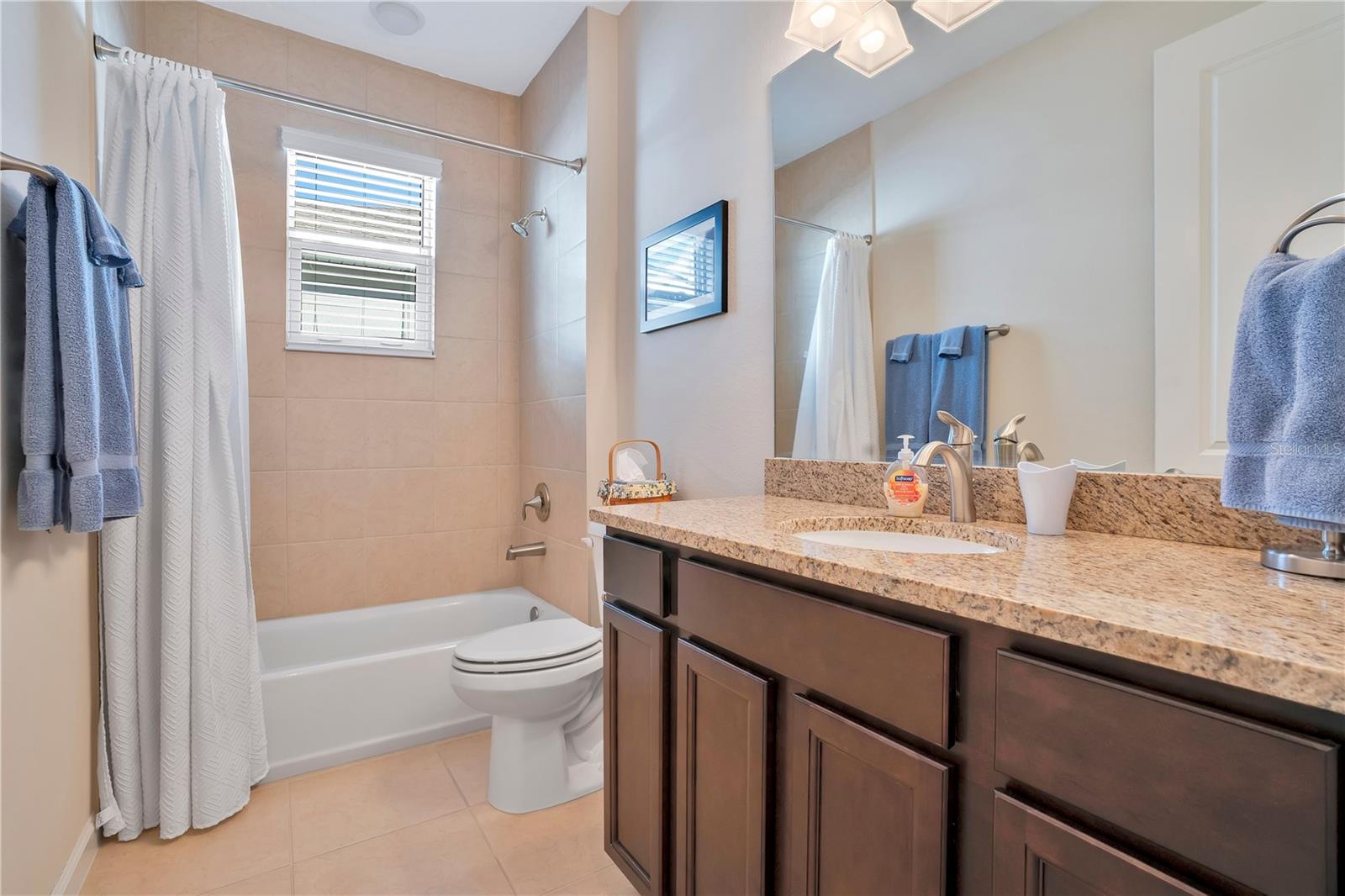 VICTORIA GARDENS PH 6 - Residential