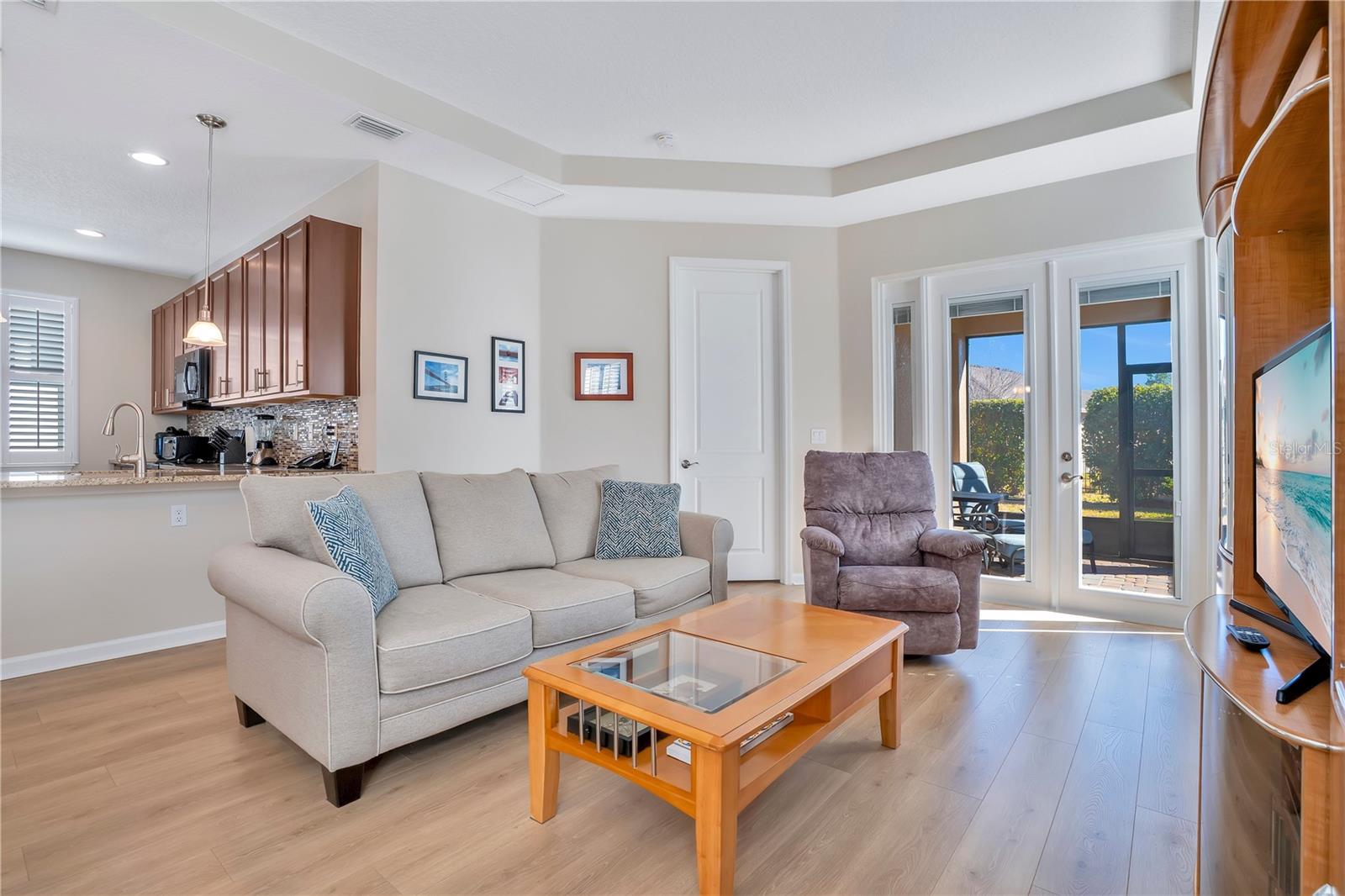 1088 AVERY MEADOWS WAY