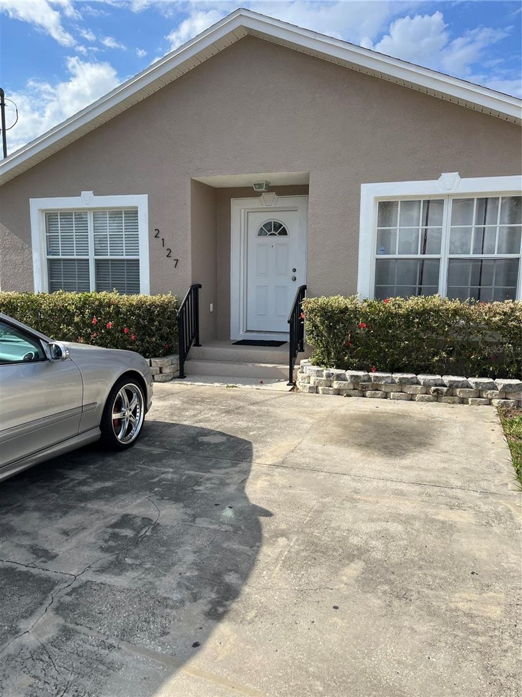 Photo of 2127 W Perio Street #1, Tampa, FL 33612 (MLS # TB8506987)