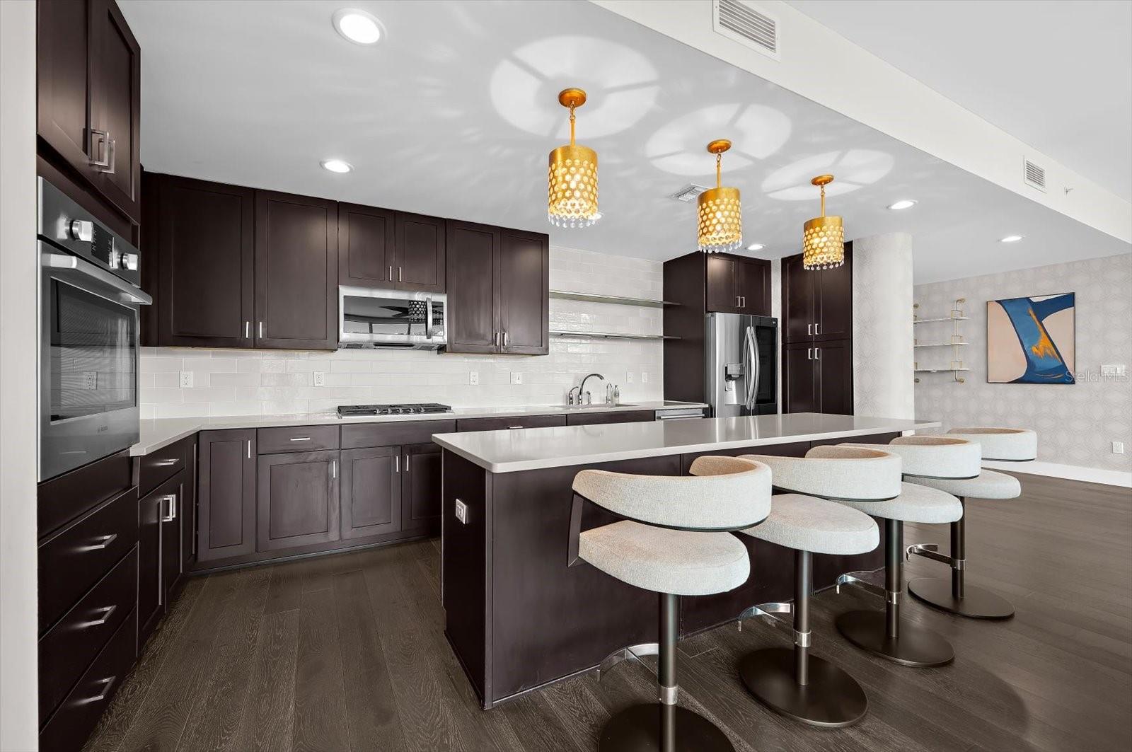 BLISS CONDO - Residential